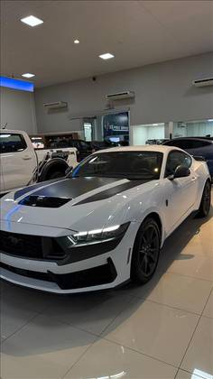 FORD MUSTANG 5.0 V8 GASOLINA DARK HORSE SELECTSHIFT FORD MUSTANG 5.0 V8 GASOLINA DARK HORSE SELECTSHIFT